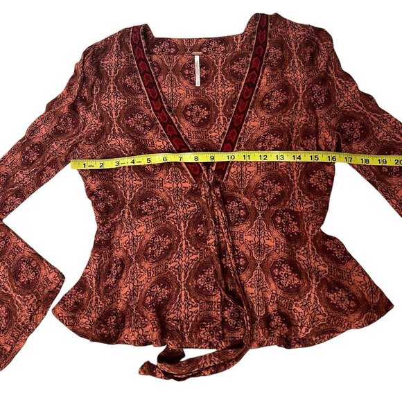 Free People Top Coral Uptown Bell Sleeve Tiered Vneck Blouse Small Size - Picture 11 of 15